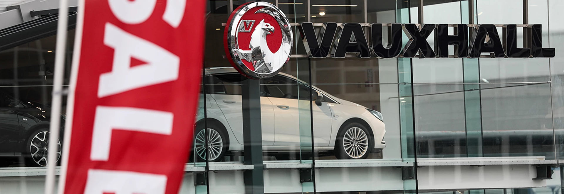 Peugeot and Citroen confirm deal to buy Vauxhall